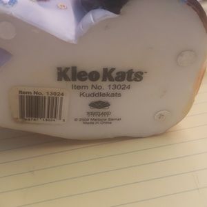 Kleo kats 13024